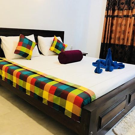 אנוראדפורה Pearl House Resort מראה חיצוני תמונה