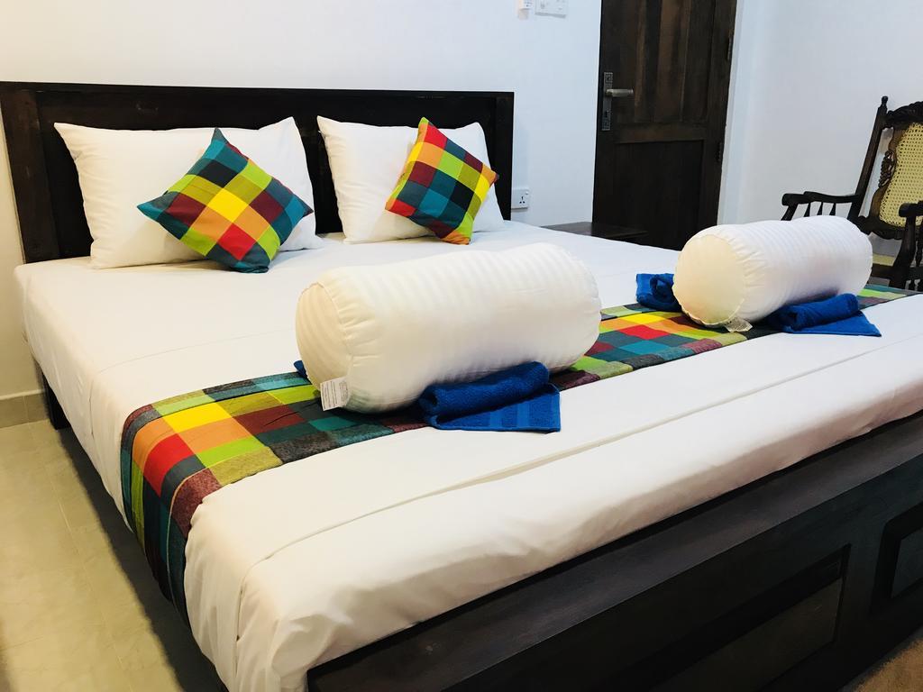אנוראדפורה Pearl House Resort מראה חיצוני תמונה