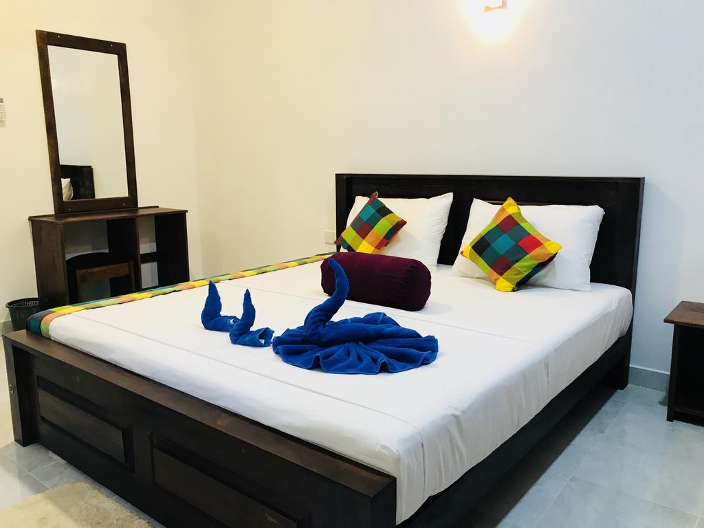 אנוראדפורה Pearl House Resort מראה חיצוני תמונה