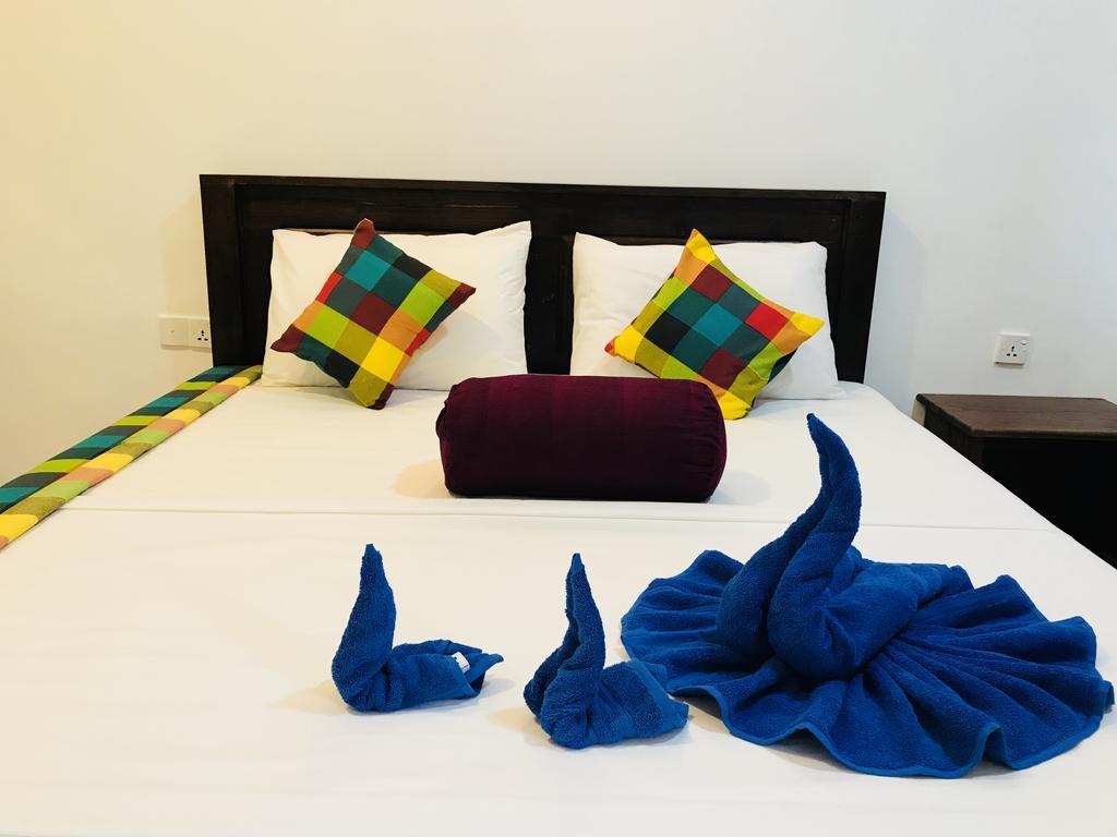 אנוראדפורה Pearl House Resort מראה חיצוני תמונה