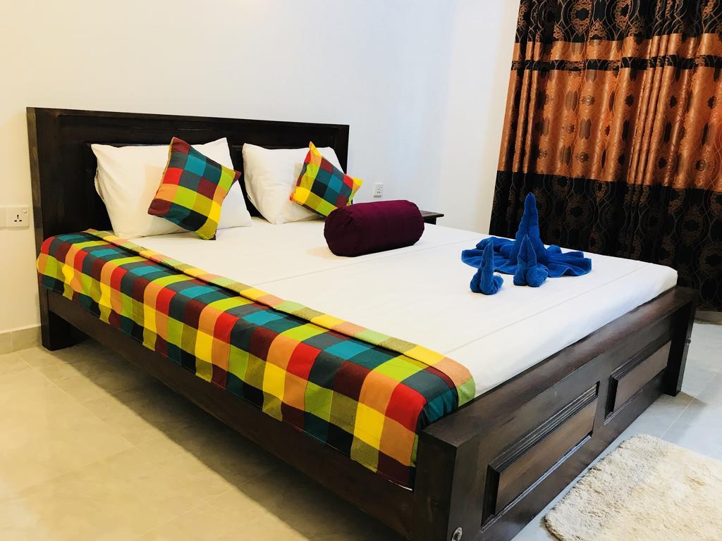 אנוראדפורה Pearl House Resort מראה חיצוני תמונה